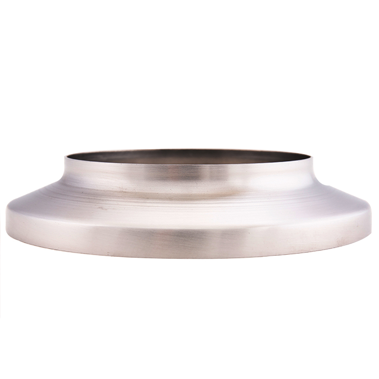 Filature de m&eacute;tal CNC en usine 