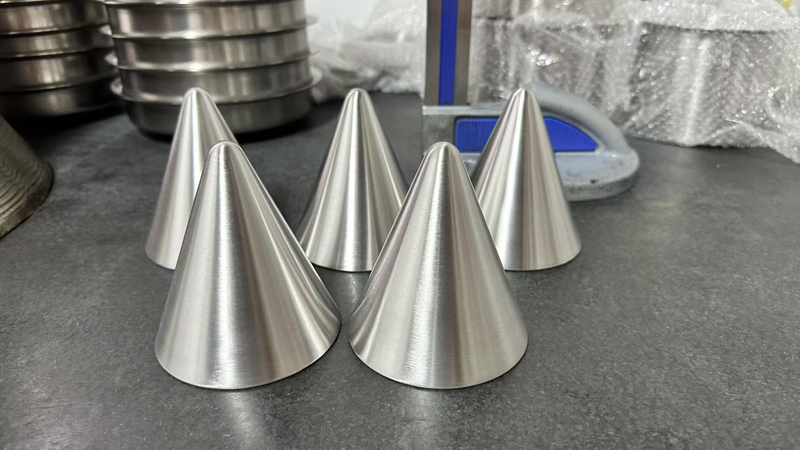 Spinnteile aus Edelstahl